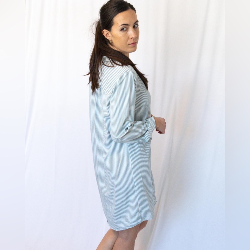 Button Down Dress - Picture 5 of 9